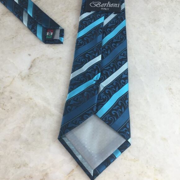 BERLIONI REGIMENT TIE - Picture 8 of 12